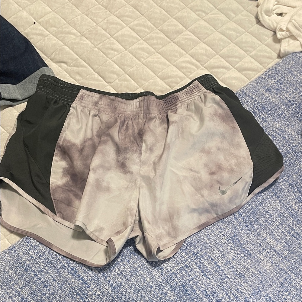 Nike Women's Black and Gray Athletic Shorts